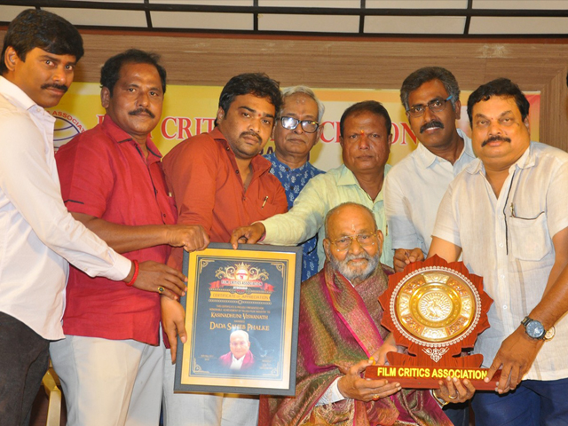 FCA Felicitates Dadasaheb Phalke K Viswanath
